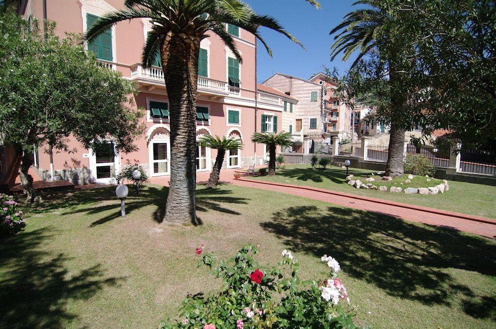 Albergo MP Noli 1