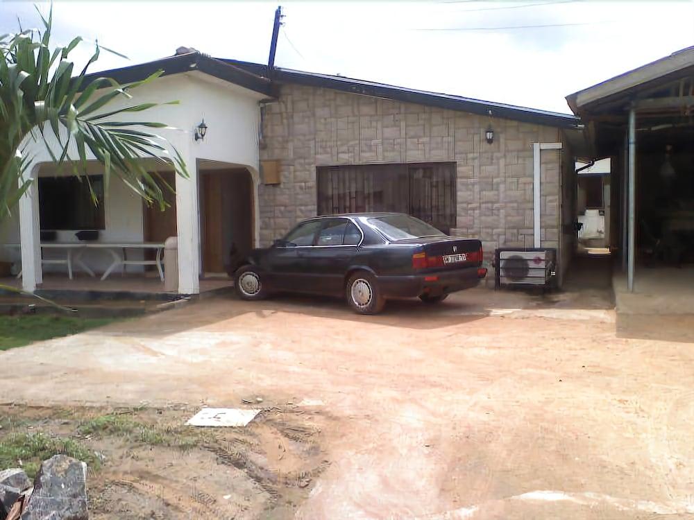 Marinette Hotel 1