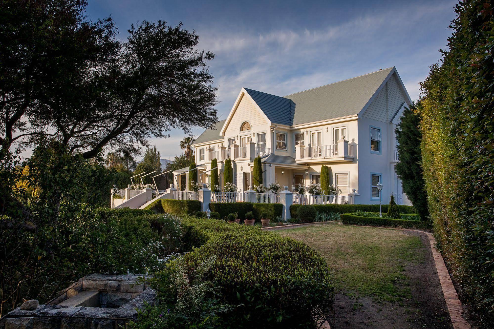 The Light House Boutique Suites 2
