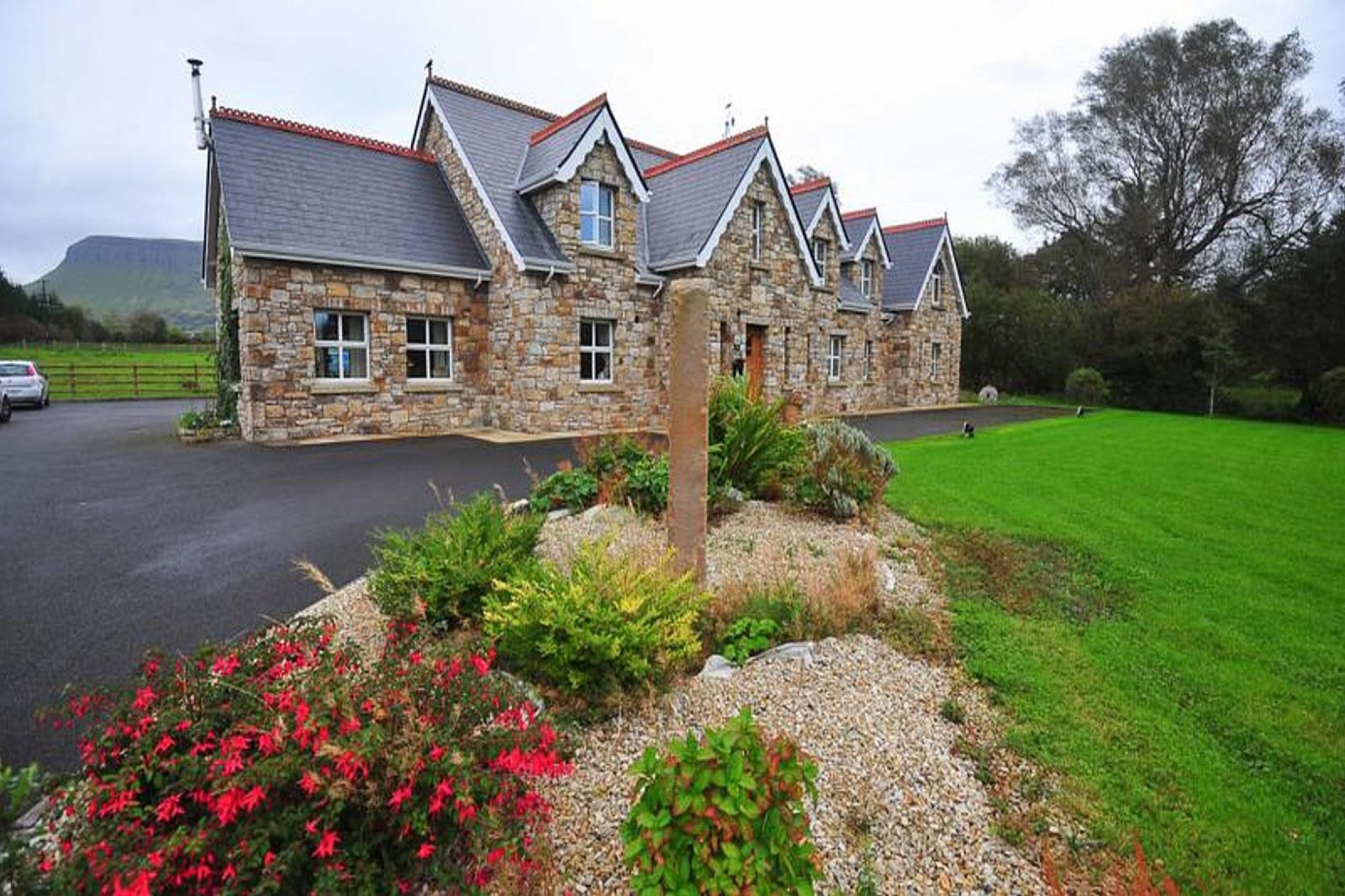 Yeats Lodge 1