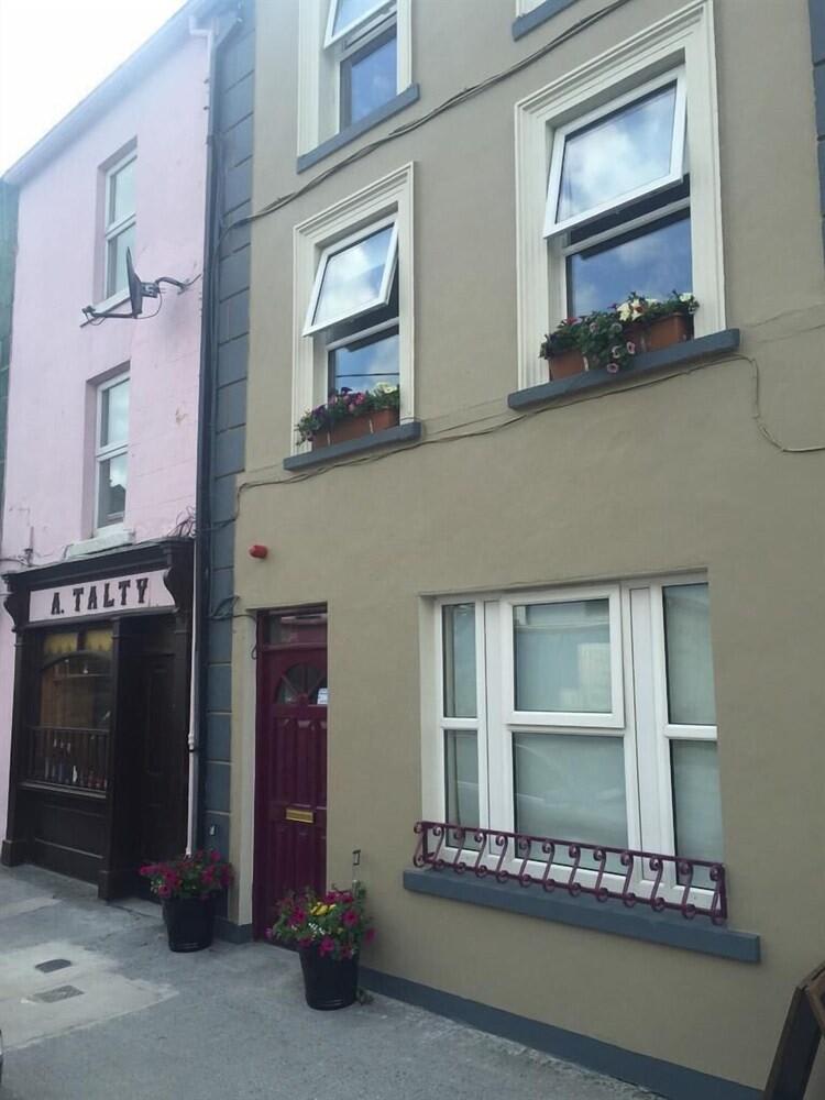 The Townhouse 2