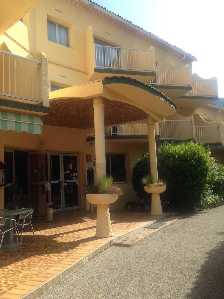 Hôtel Sous l'Olivier 2