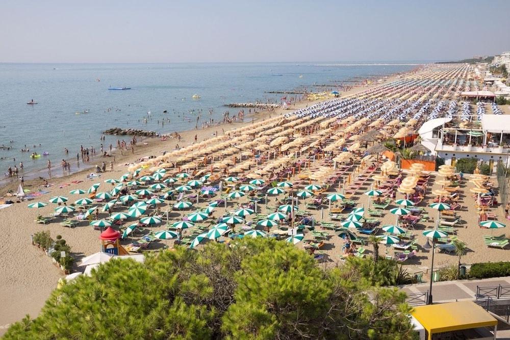 Hotel Adria sul Mare 1