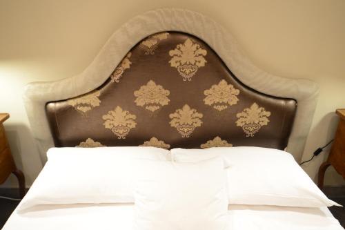Mellini Palace Suites by Premium Suites Collection 1