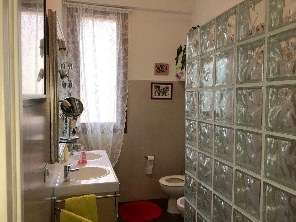 Mari & Popi’s House 2