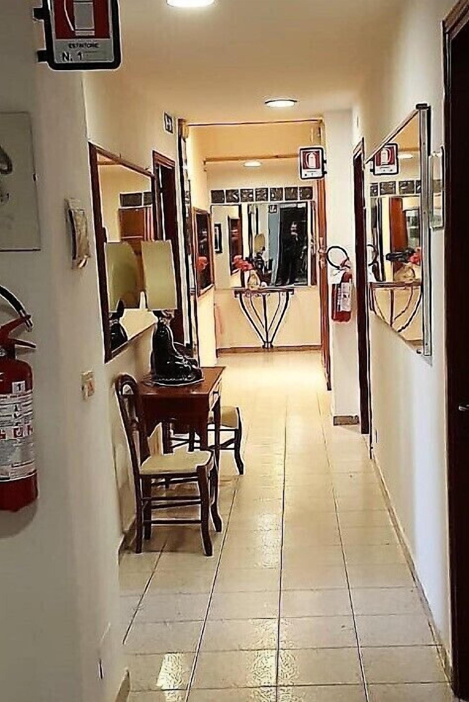 HOTEL SARA 2