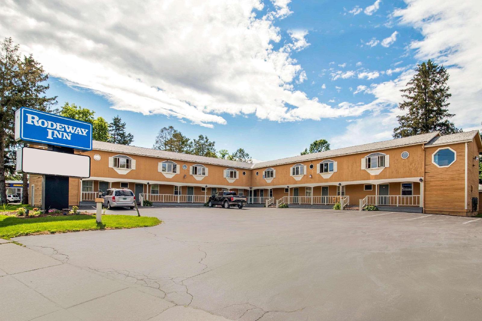 Rodeway Inn 1