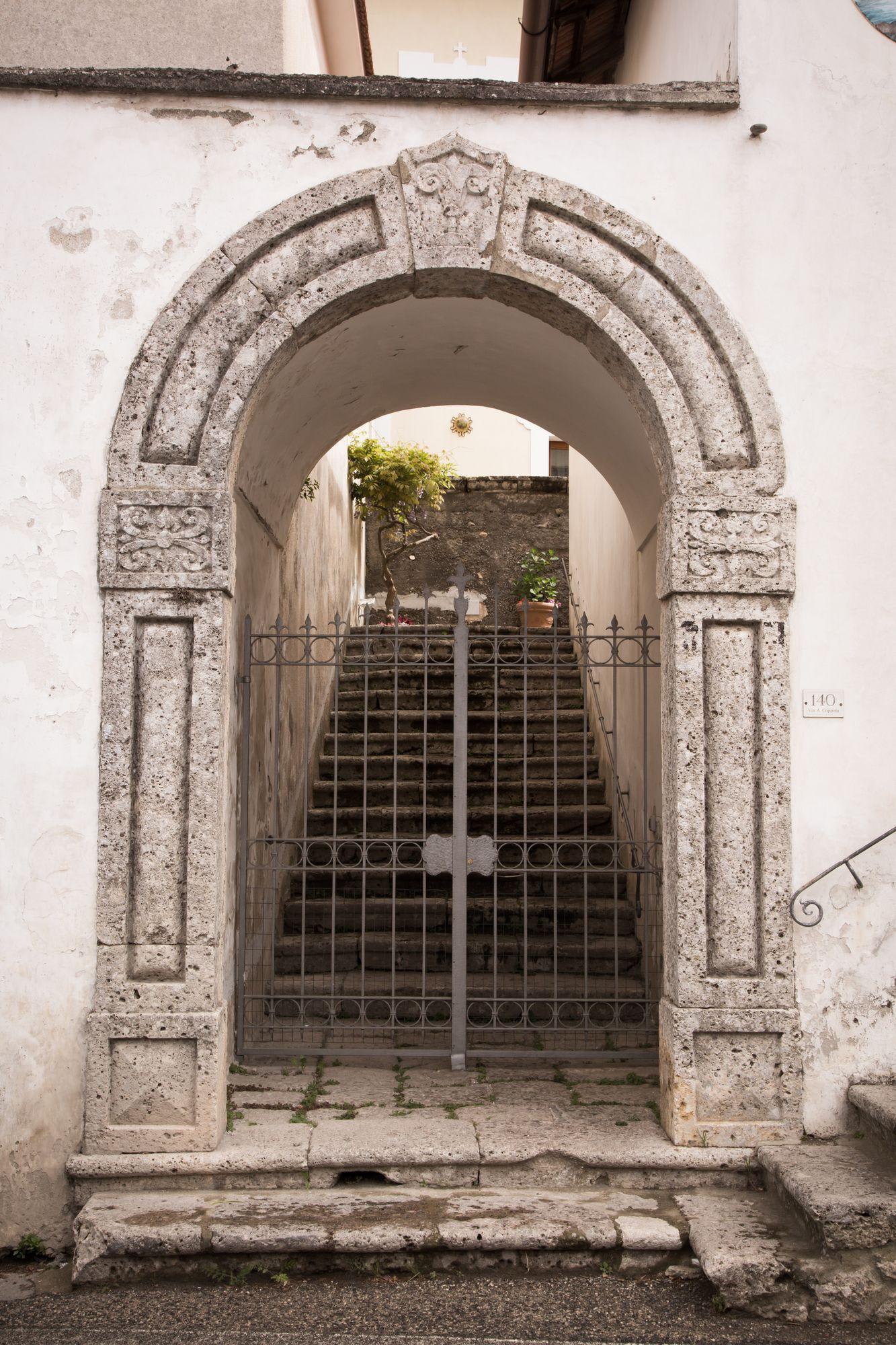 Palazzo Lauritano 1