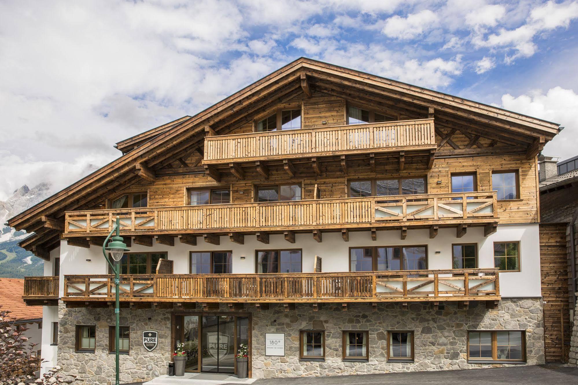PUR Suites & Chalets 1