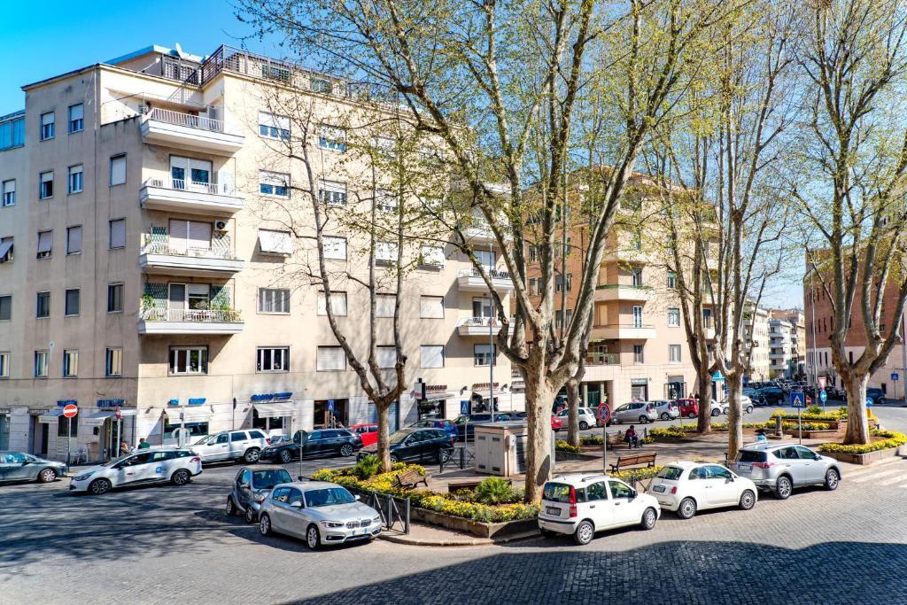 Comfort Rooms Piazza Mariano Armellini 2