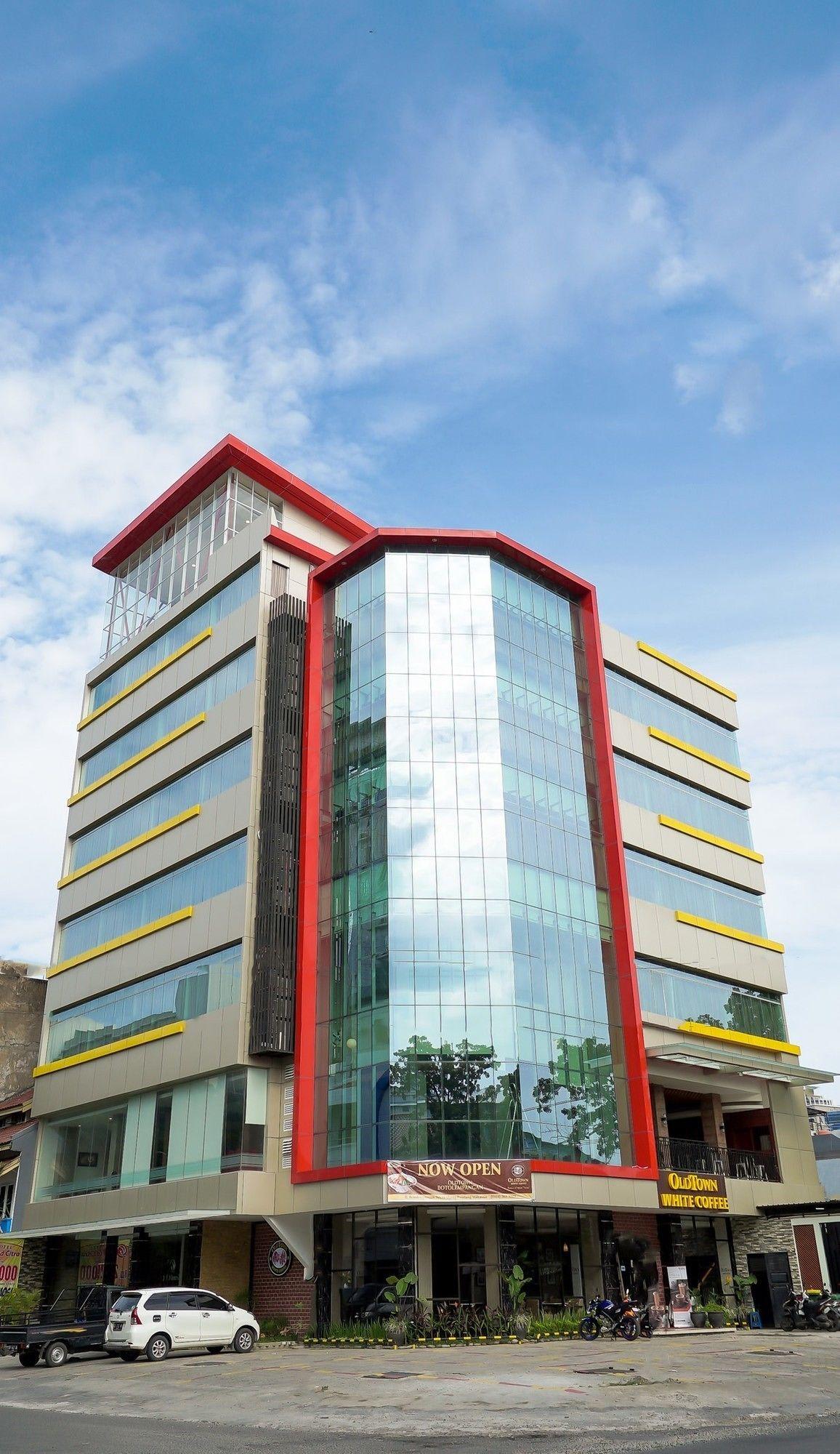 Oyo 1301 Hotel Grand Citra 1