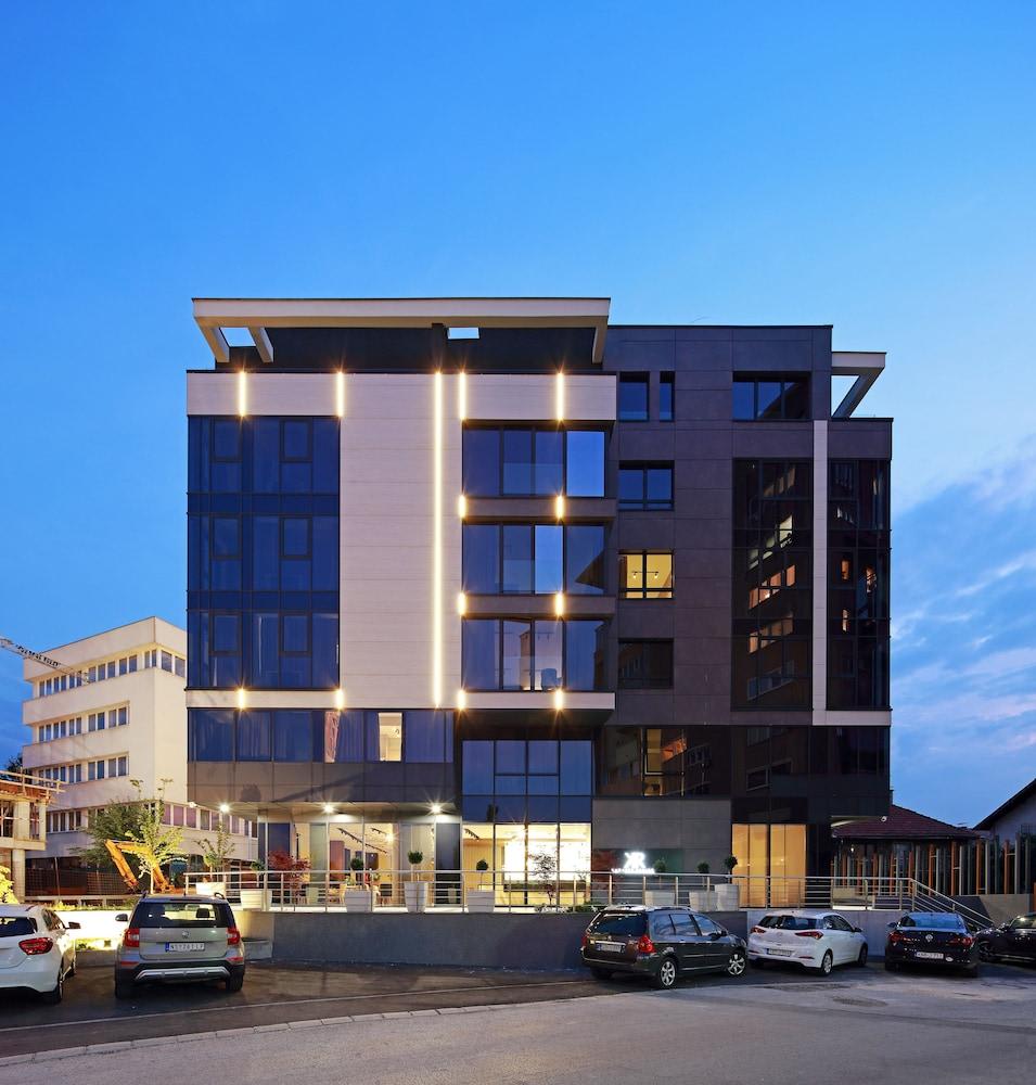Hotel Koncept Residence 1