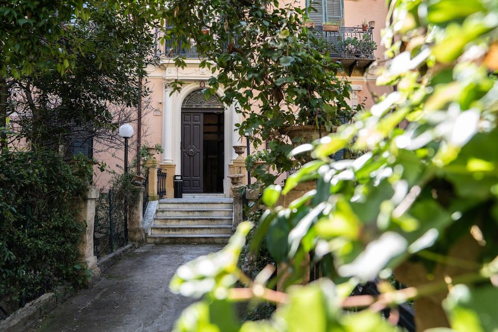 VILLA PIRANDELLO 1