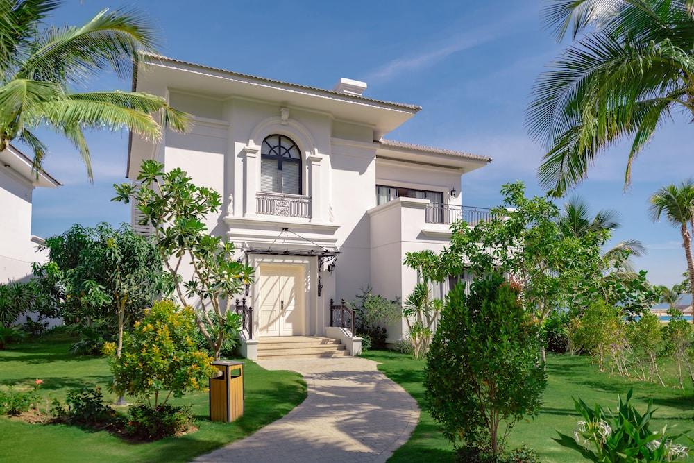Vinpearl Sealink Nha Trang 2