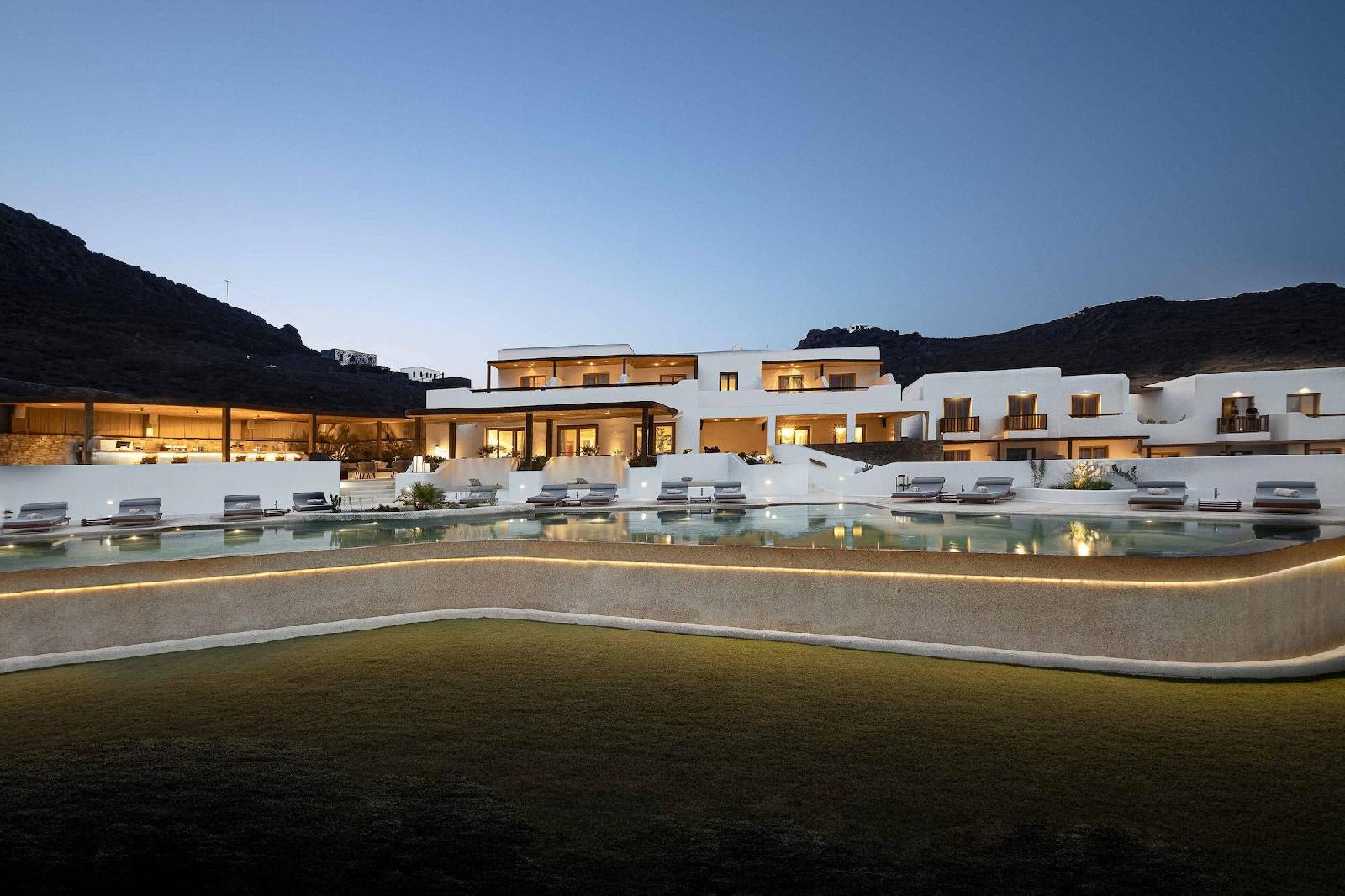 Aegon Mykonos, Autograph Collection 1