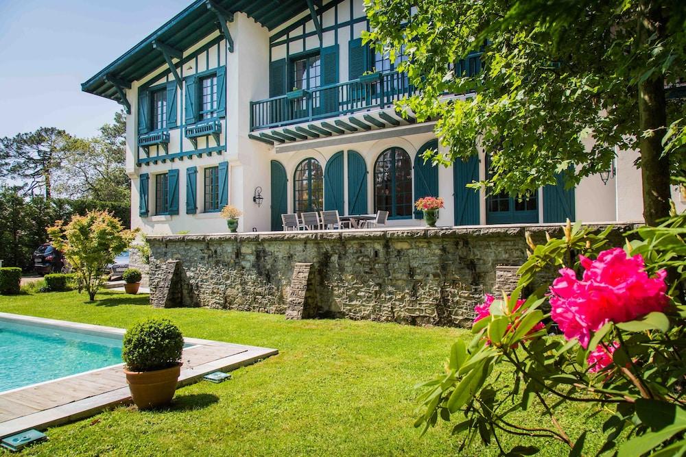 Maison Cuevas 2