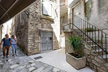 Villa Kudelik - Stone Story 2
