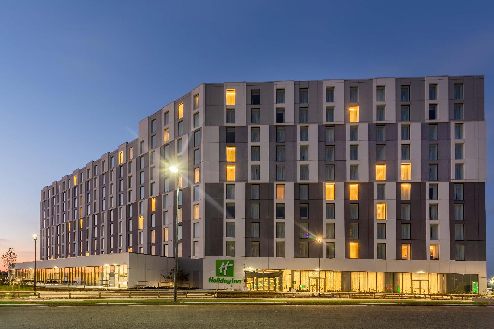 Holiday Inn DUBLIN AIRPORT by IHG 1