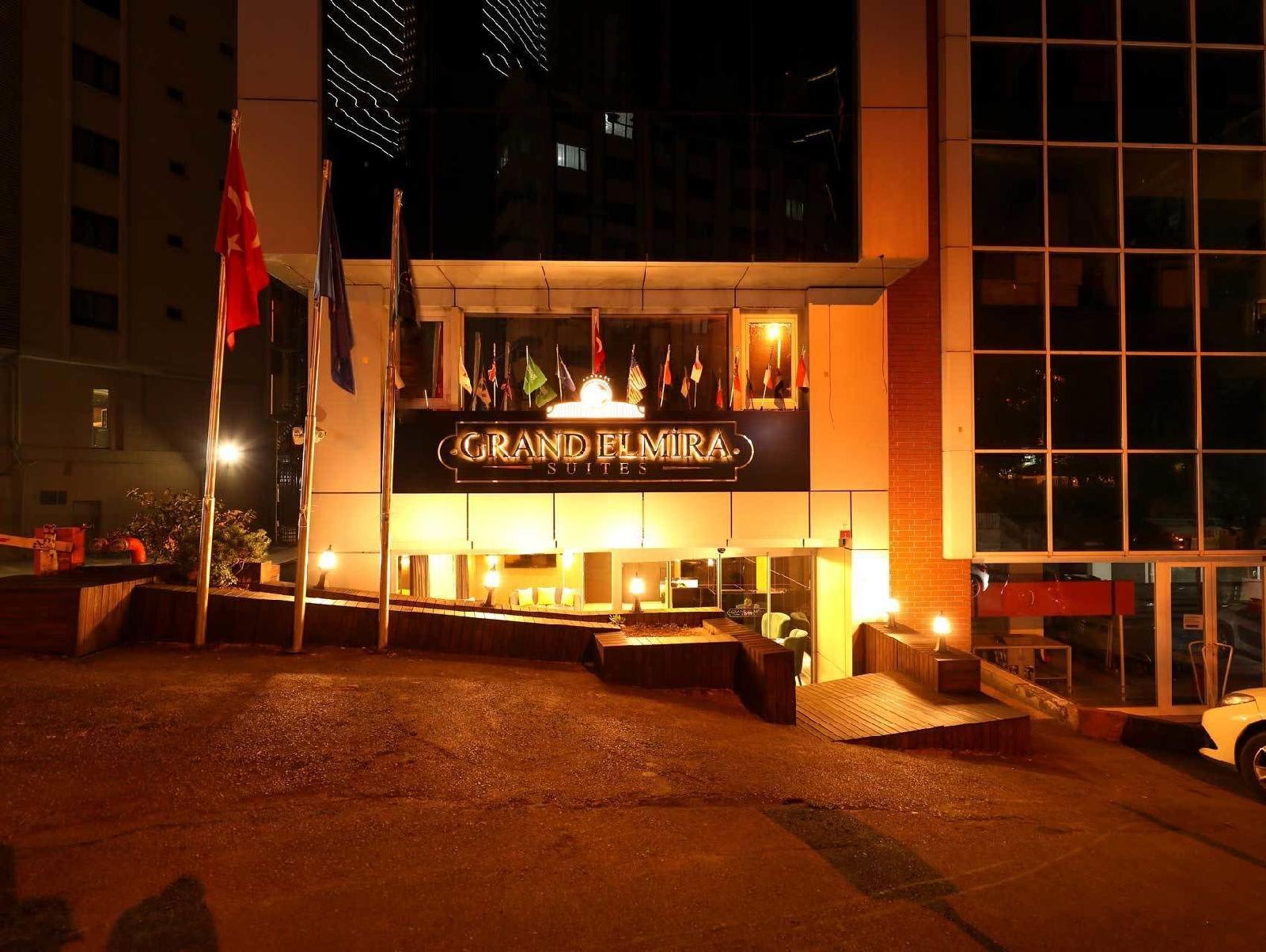 Grand Elmira Suites 1