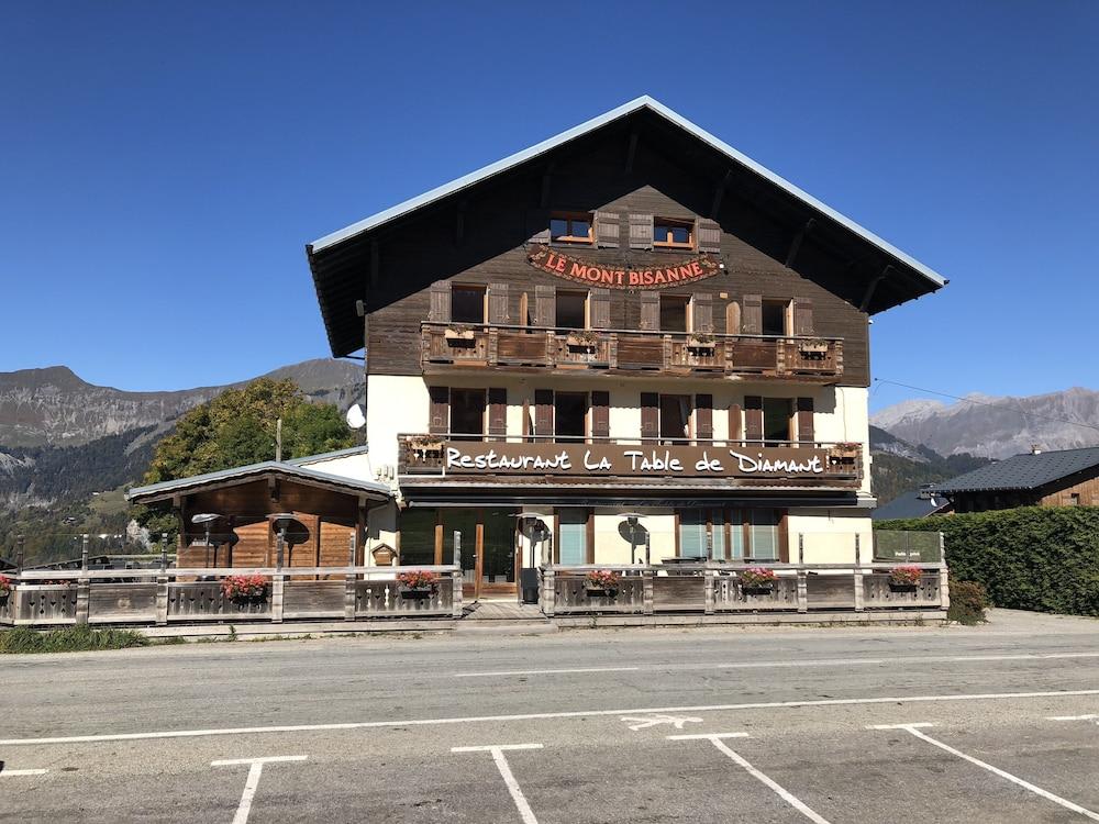 Chalet Hotel Le Mont Bisanne 1