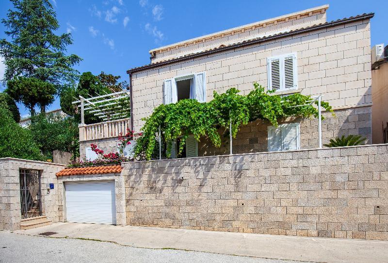 Apartment Ivana 2