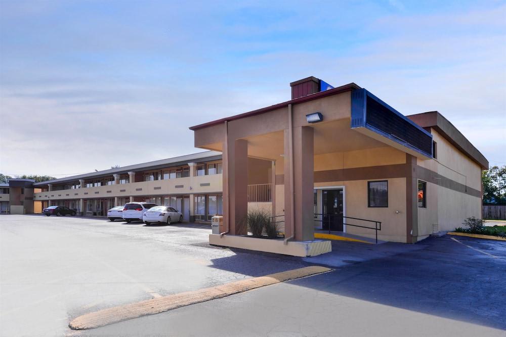 Americas Best Value Inn Nashville/Airport South 1