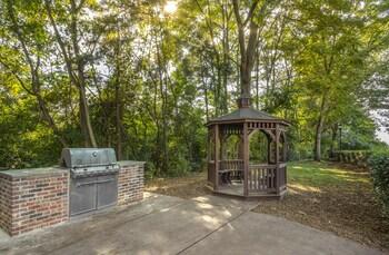 Towneplace Suites Charlotte Arrowood 2