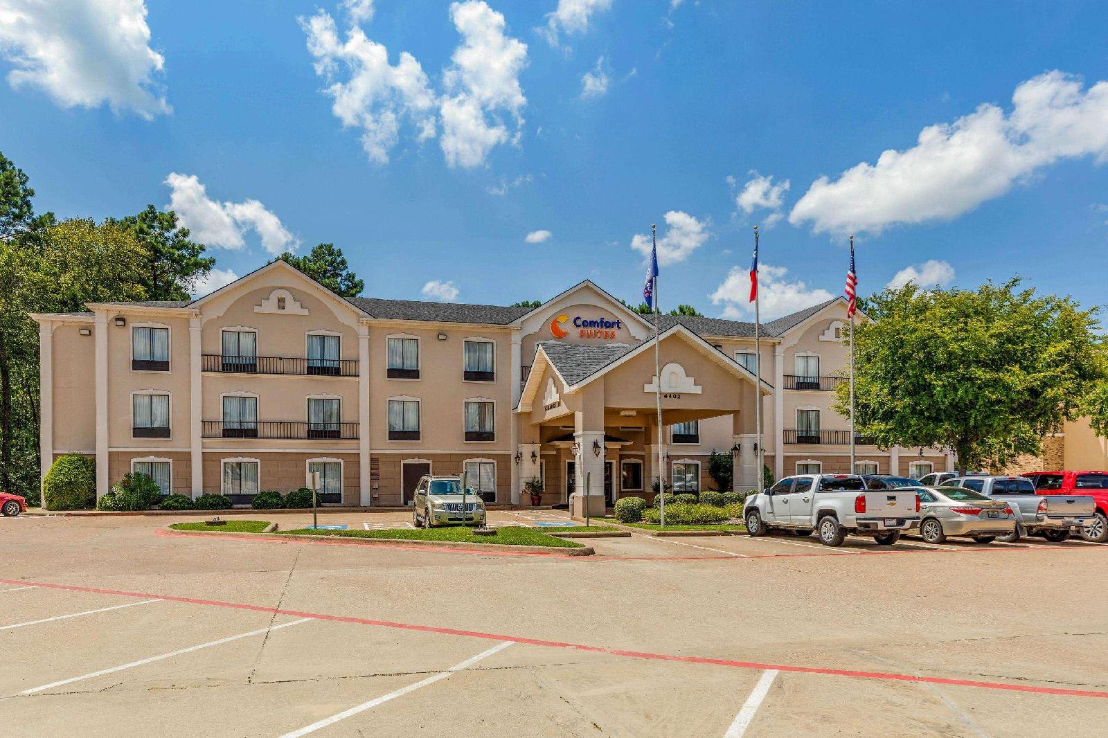 Comfort Suites Lufkin 2