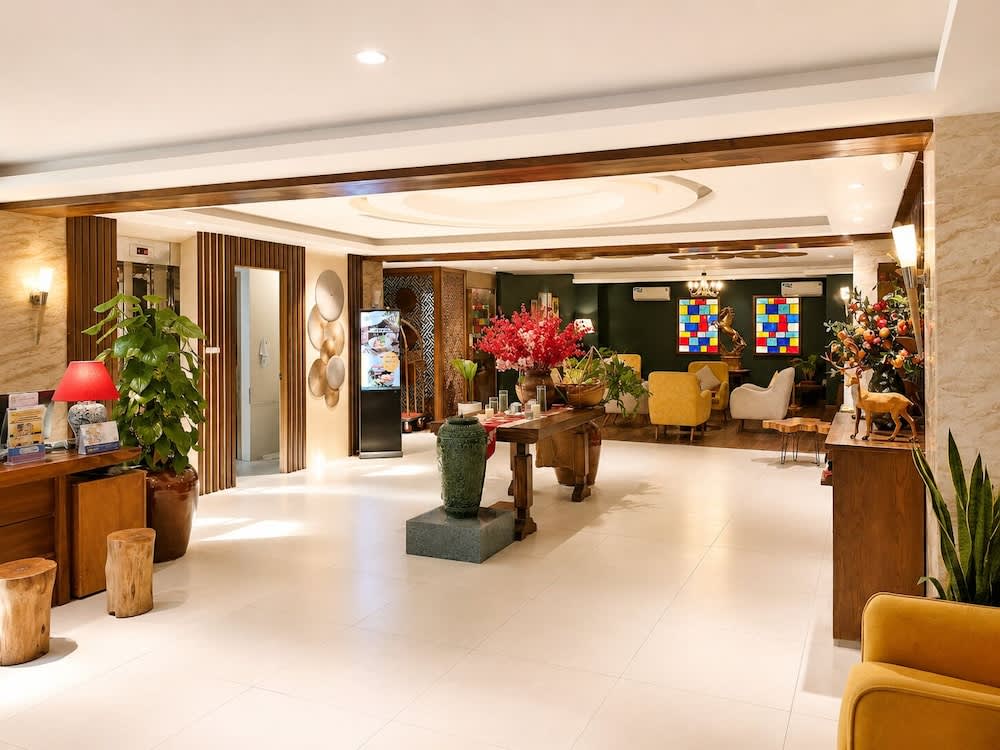 Happy Life Green Hotel 1