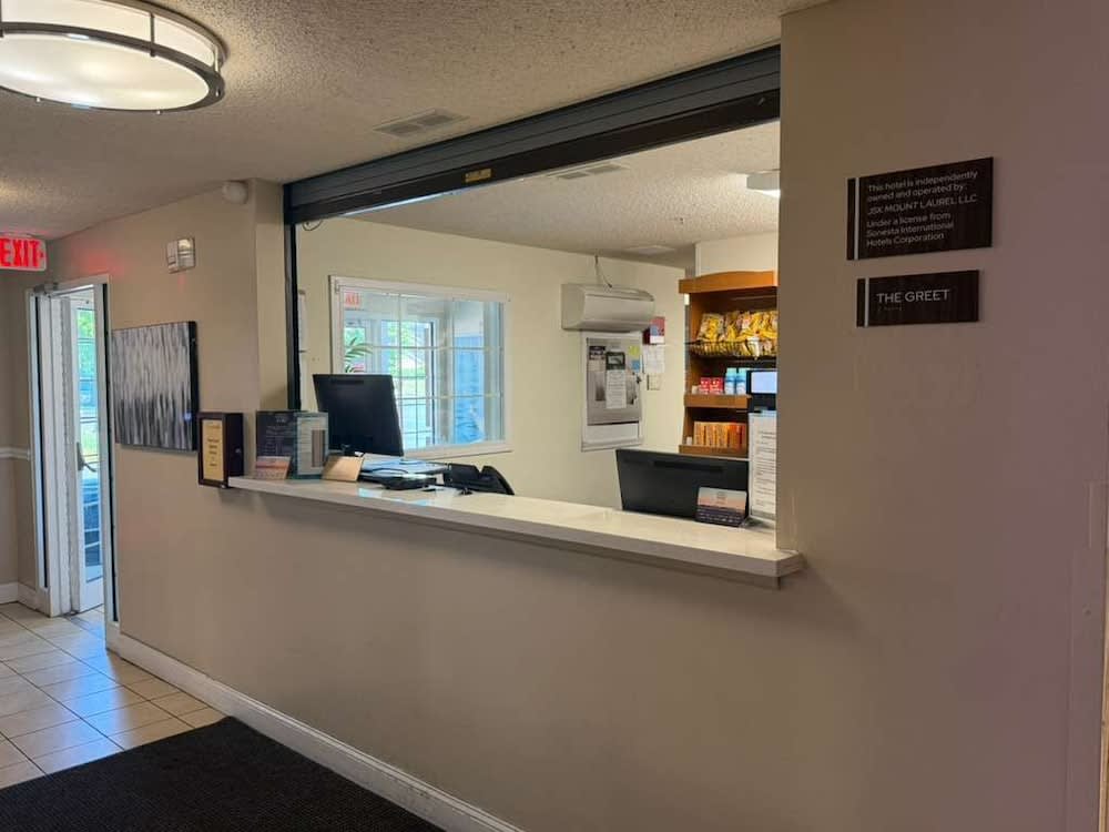 Sonesta Simply Suites Philadelphia Mount Laurel 2