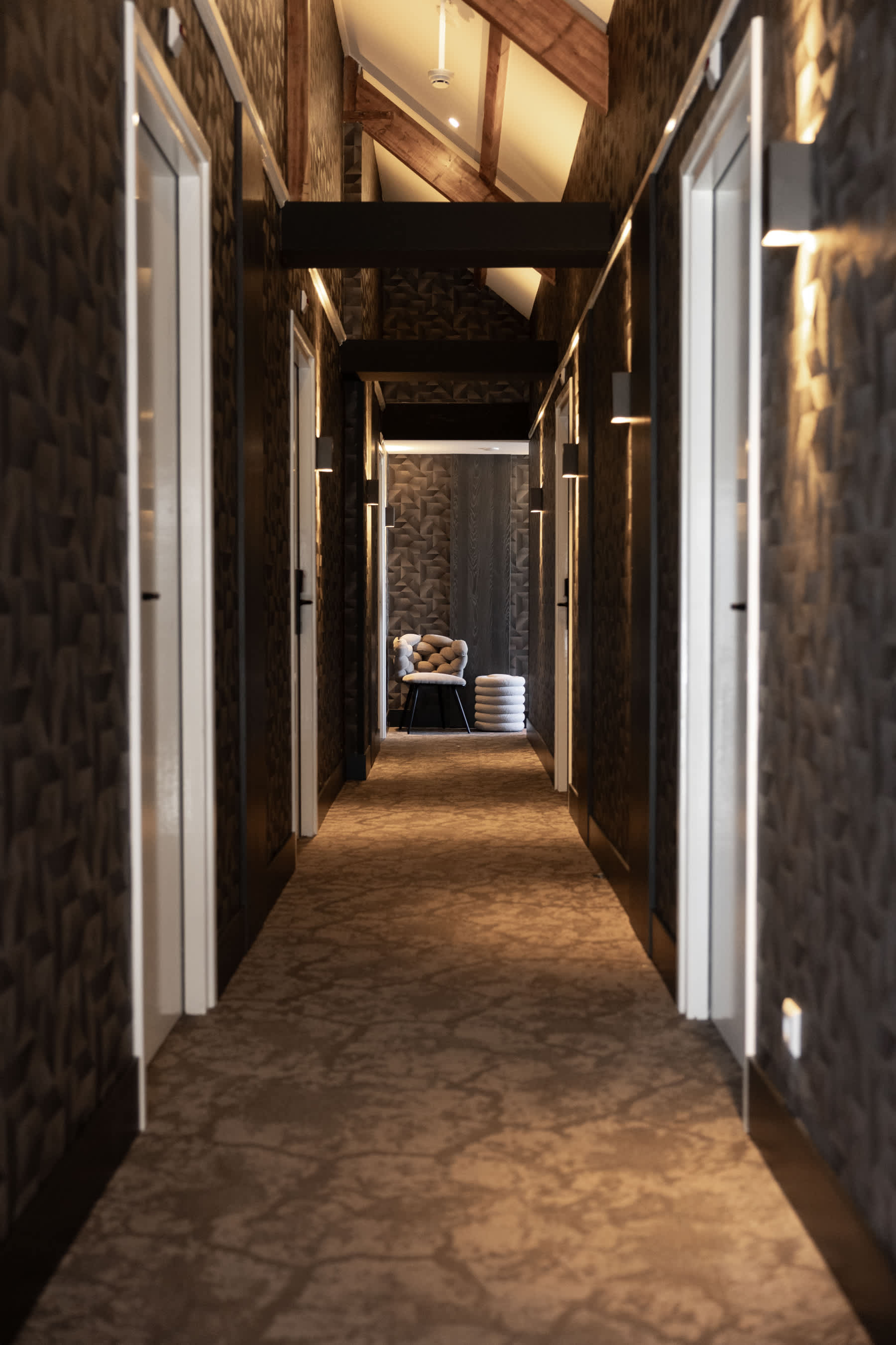Hotel Twenty-Three Amsterdam Airport 2