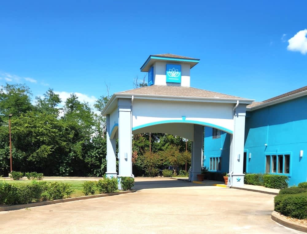 Hotel Blue Fairfield TX 1