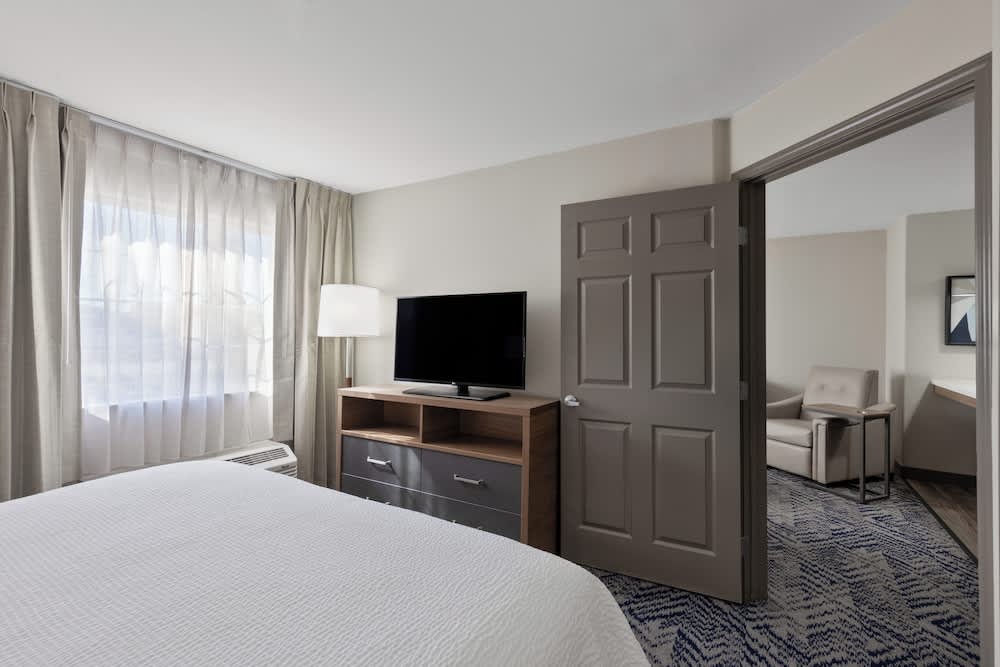 Candlewood Suites YUMA by IHG 1