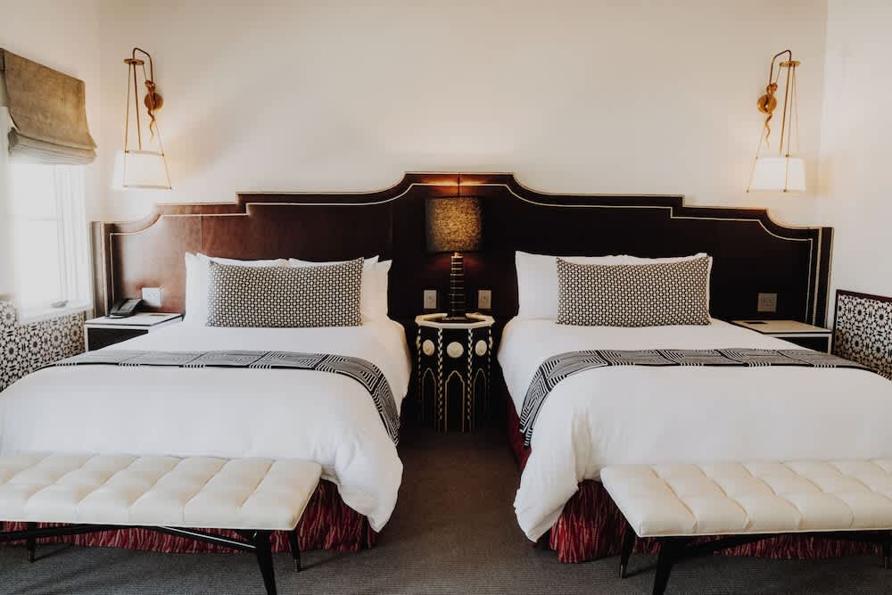 Hotel Californian 1