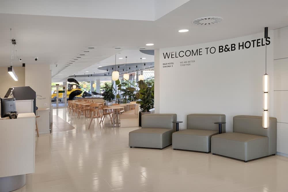 B&B HOTEL Girona 3 2