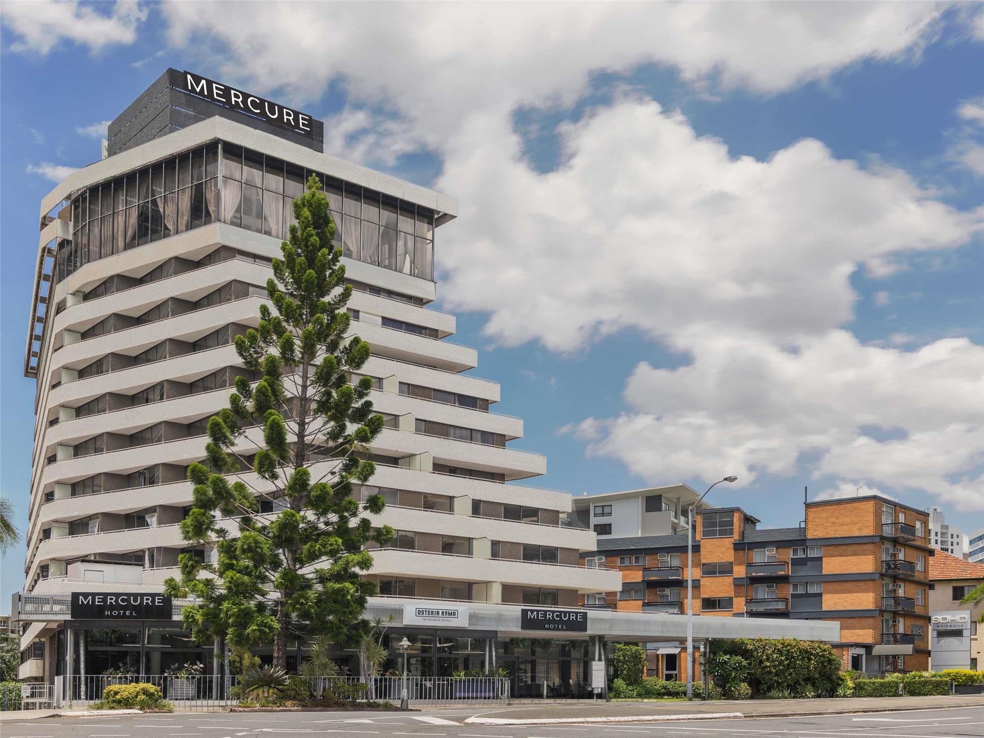 Mercure Brisbane Spring Hill 1