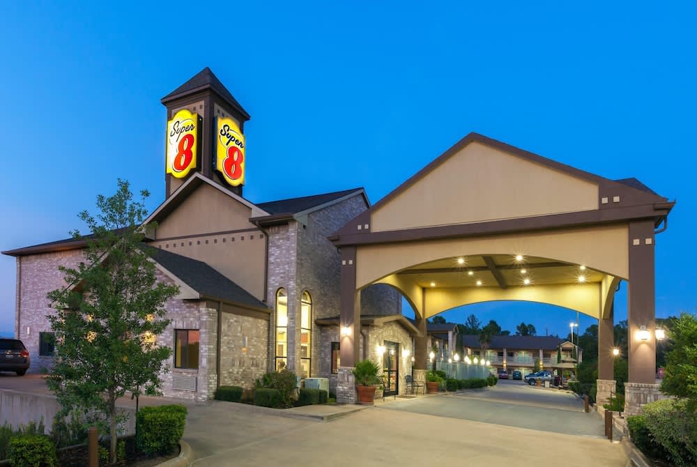 Super 8 by Wyndham Fairfield Tx 1