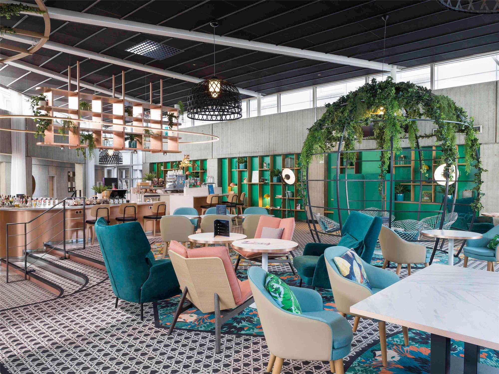 Novotel Paris Charles de Gaulle Airport 2