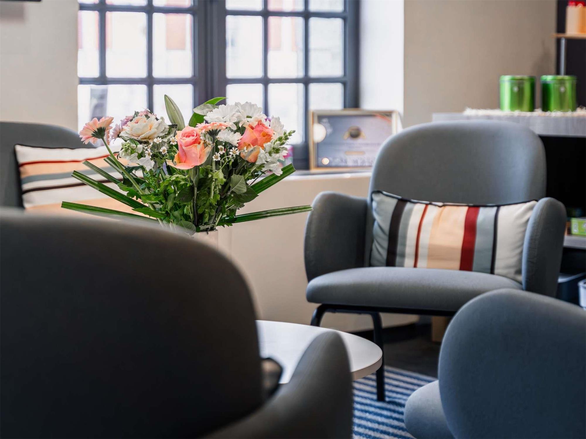 ibis Styles Vannes Gare Centre 1