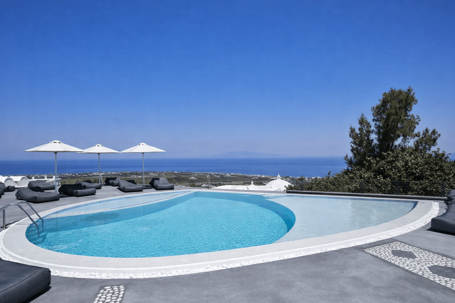 Hotiday Santorini Oia 1