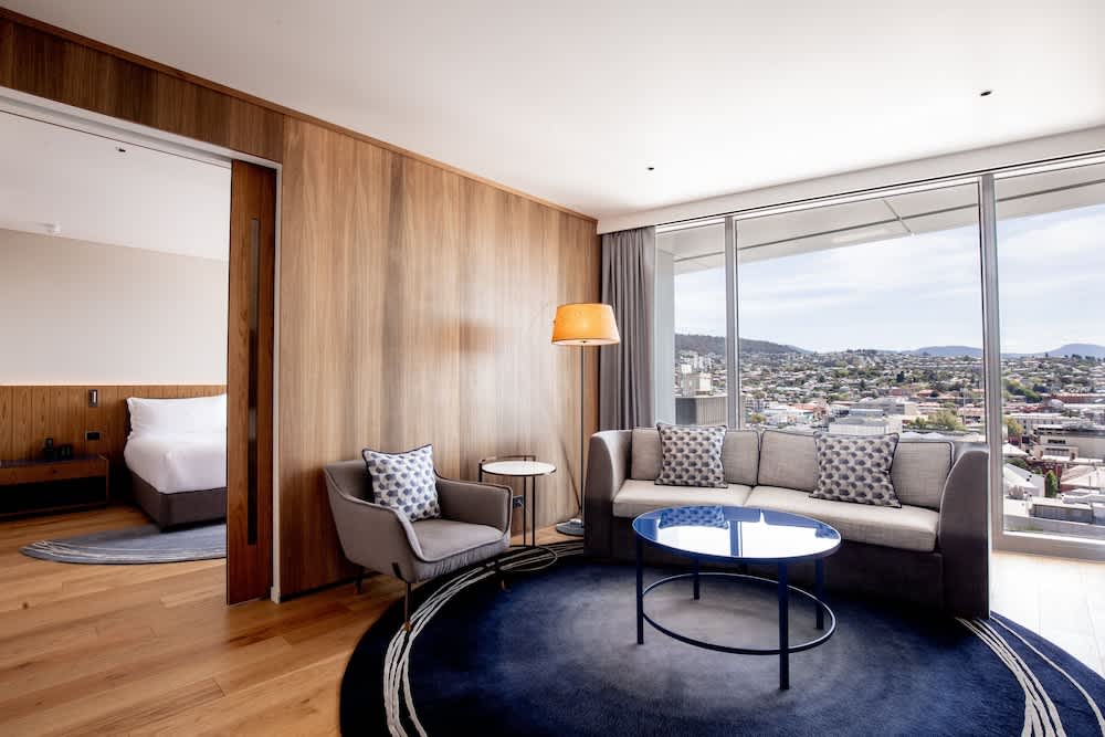 Crowne Plaza Hobart by IHG 2