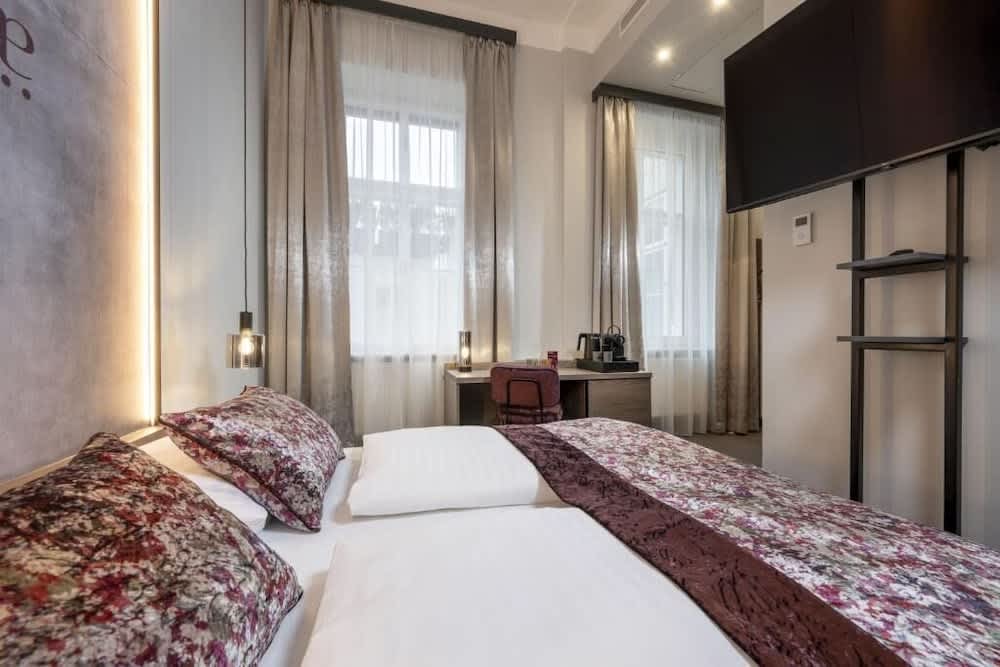 HOTEL andrä 2