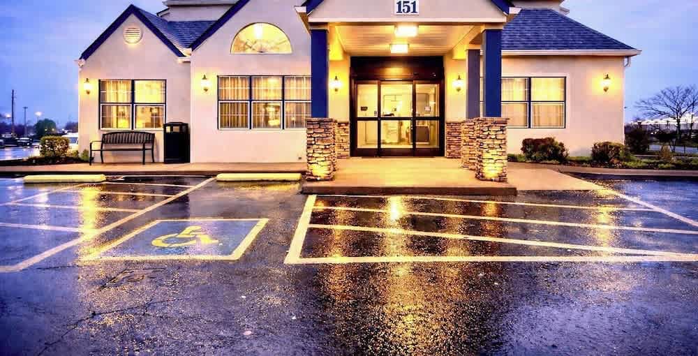 Microtel Inn by Wyndham - Murfreesboro 1