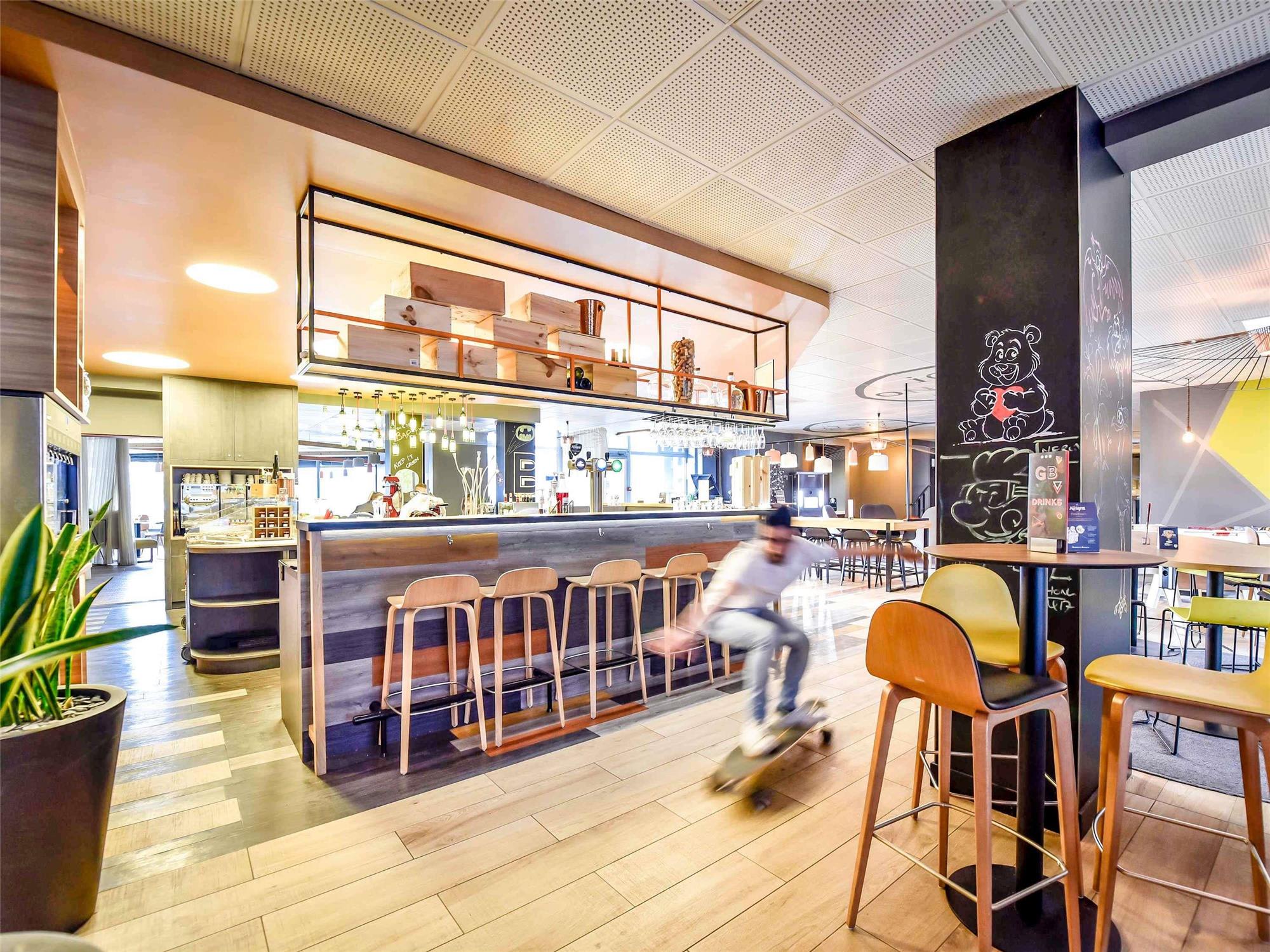 Novotel Bordeaux Lac 1