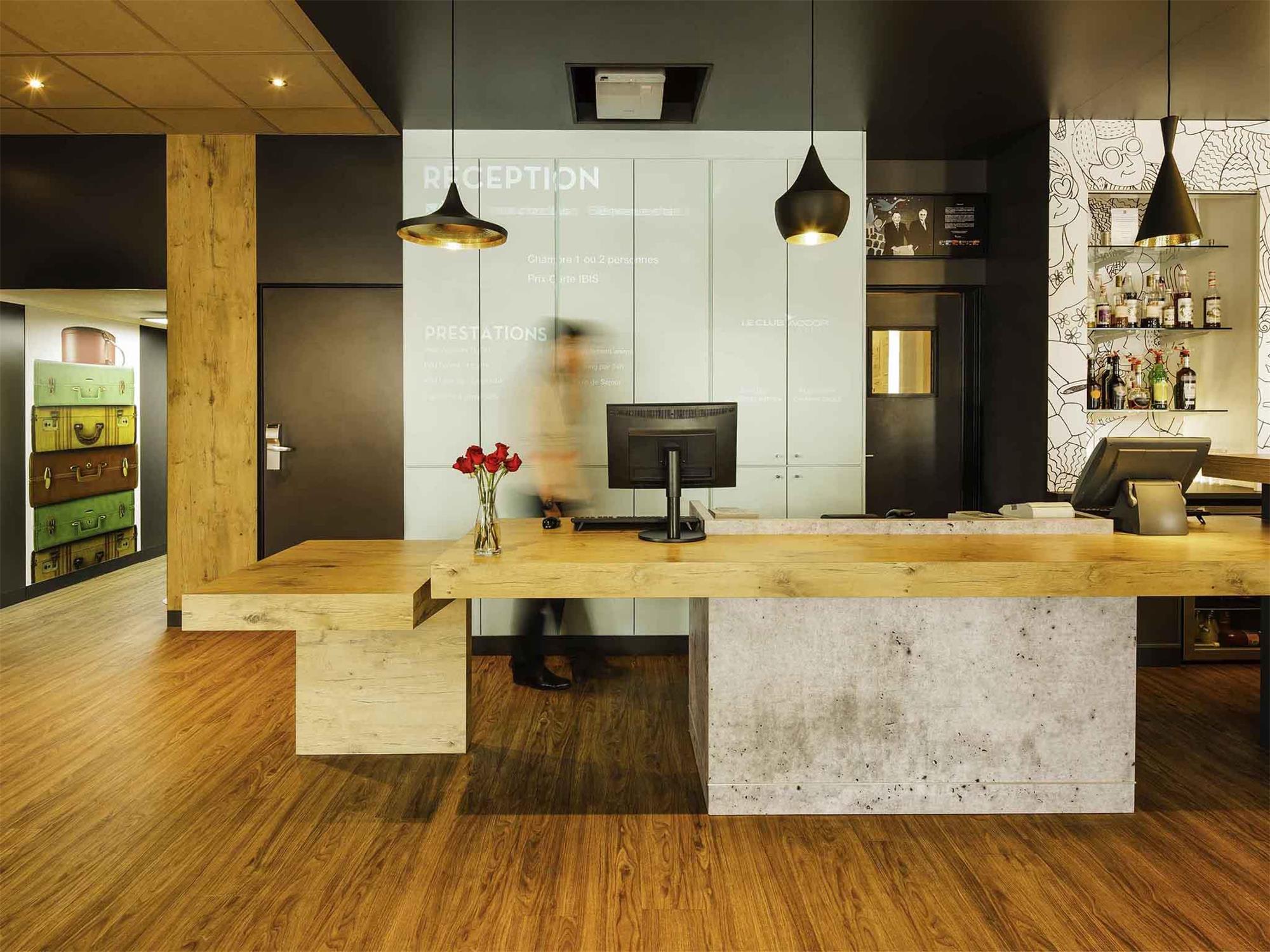 ibis Versailles Château 2