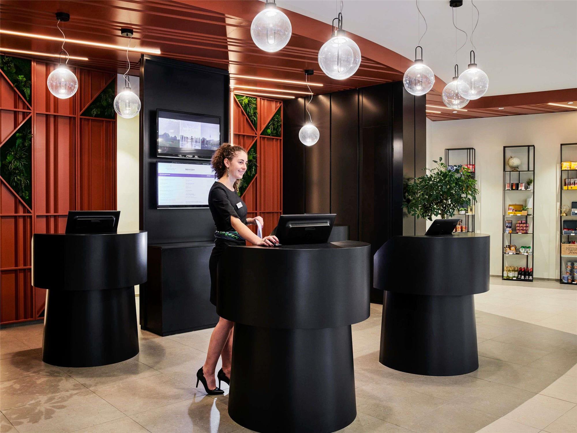Mercure Paris La Défense 2