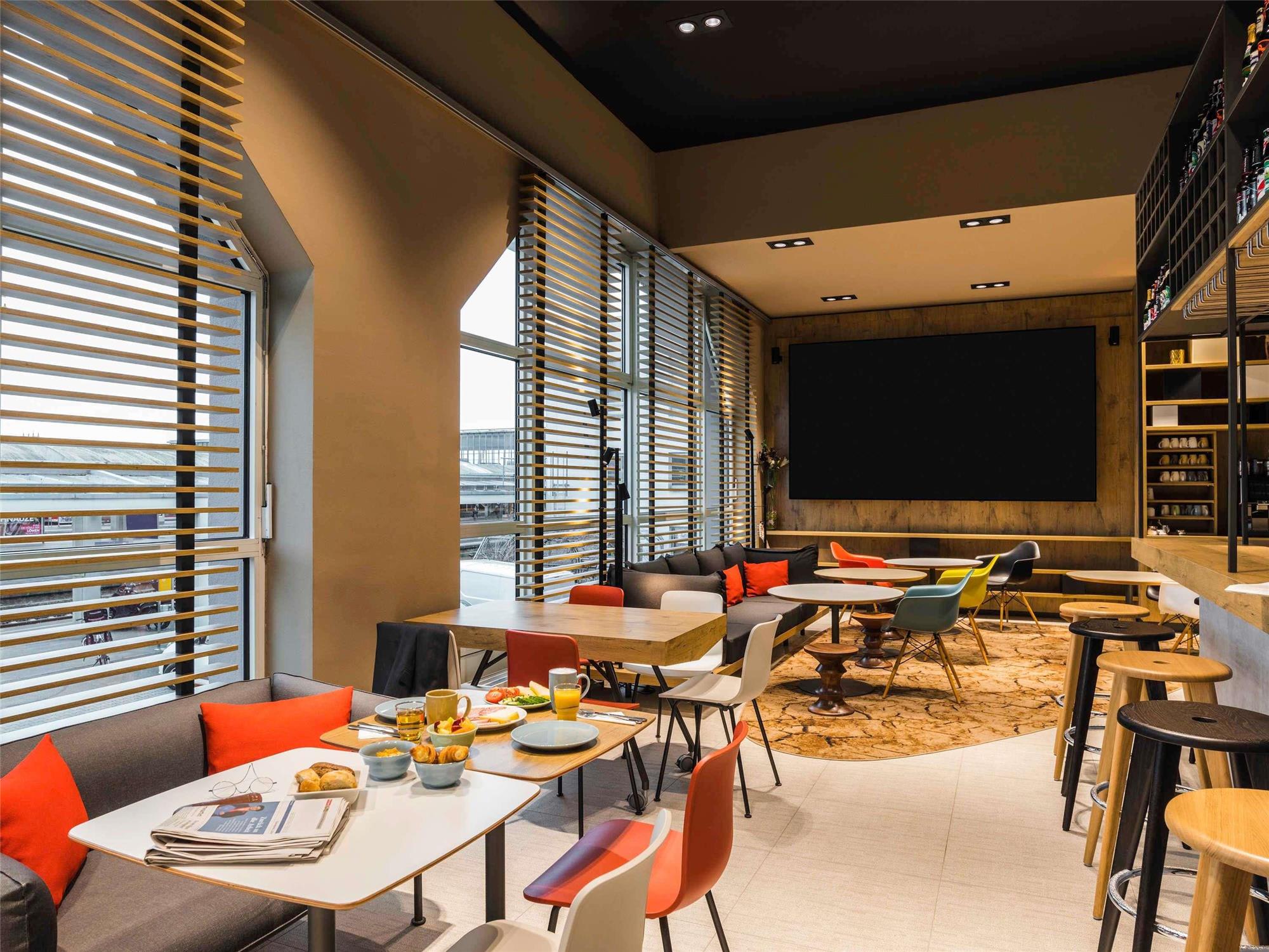 ibis Heidelberg Hauptbahnhof 2