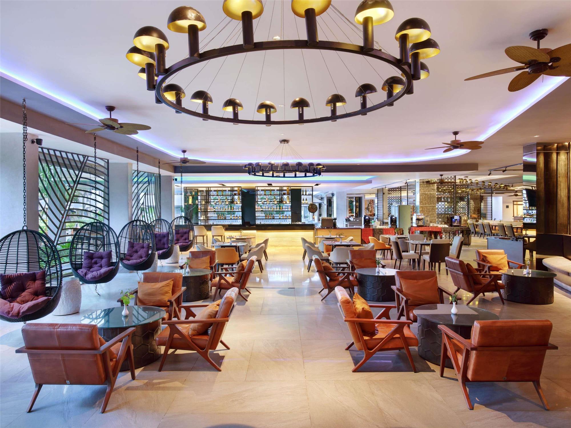Grand Mercure Bali Seminyak 2