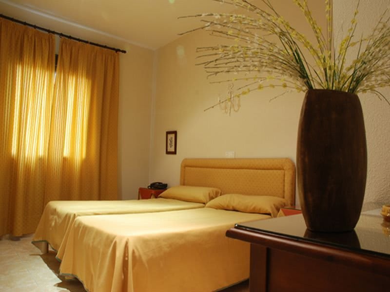 Hostal León 1