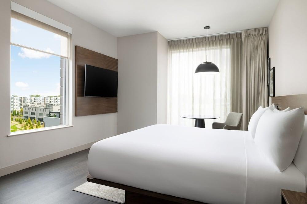 AC Hotel by Marriott Newtown Square 2